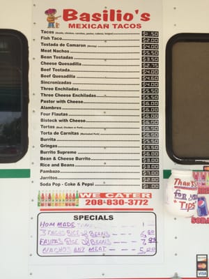 Basilios Tacos by null