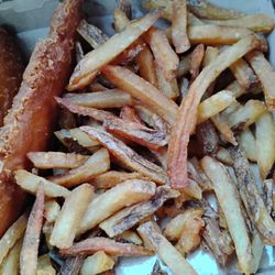 Harvey's & Swiss Chalet