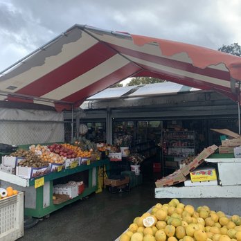 Farm Fresh Produce - Fruits & Veggies Near Me - Watsonville, California Farm Fresh Produce - Fruits & Veggies Near Me - Watsonville, California