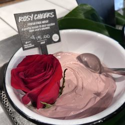 Lush - Face Mask