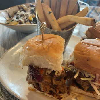 South Front Tavern - Pulled Pork Sliders - American Near Me - Wilmington, North Carolina South Front Tavern - Pulled Pork Sliders - American Near Me - Wilmington, North Carolina