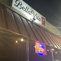 Bella Vita Bistro