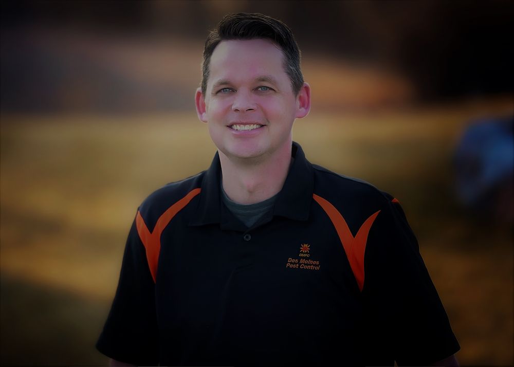 DES MOINES PEST CONTROL Updated September 2024 14302 Oakwood Dr
