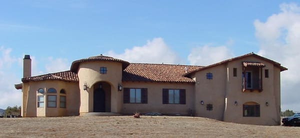 Valencia Roofing Company Logo