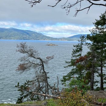 Lighthouse Park - Parks Near Me Lighthouse Park - Parks Near Me