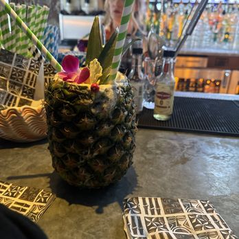 Gin Rummy - Cocktail Bars Near Me - Marina del Rey, California