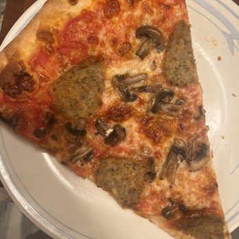 Pie Trap Pizza - Notice no cheese near end. Very thin cheese in middle. Mushroom and meatball pizza for $39 - Pizza Near Me - Covina, California