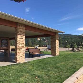 Rest Stop Exit 99 - Dog Parks Near Me - Canyonville, Oregon Rest Stop Exit 99 - Dog Parks Near Me - Canyonville, Oregon