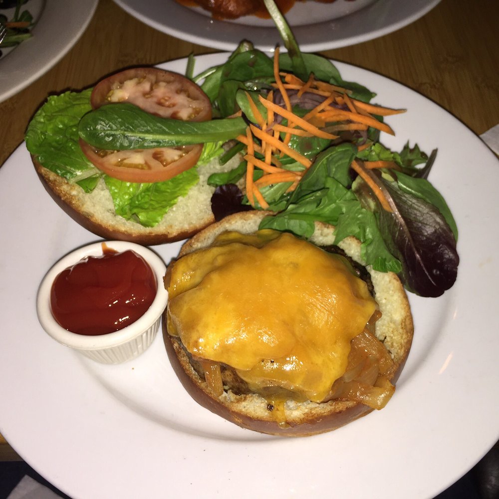 Daedalus Restaurant - Daedalus burger with cheddar cheese (not blue cheese) and salad instead of fries - Pubs Near Me - Cambridge, Massachusetts Daedalus Restaurant - Daedalus burger with cheddar cheese (not blue cheese) and salad instead of fries - Pubs Near Me - Cambridge, Massachusetts