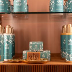 Tiare, monoi, island aroma!