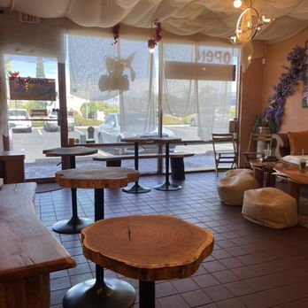 Espressoul Cafe - Inside seating - Coffee & Tea Near Me - Tucson, Arizona