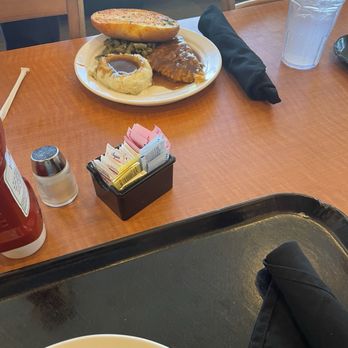 Luby's - American Near Me - San Antonio, Texas