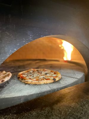 Trenta Pizza & Cucina by null