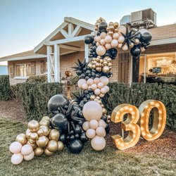 Festoon Balloon