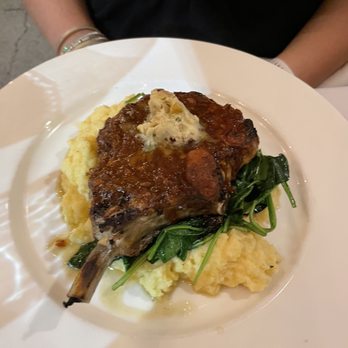 Cafe La Haye - Pork Chop - New American Near Me - Sonoma, California Cafe La Haye - Pork Chop - New American Near Me - Sonoma, California