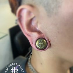 The Underworld Tattoo Studio - Body piercing by PITER.