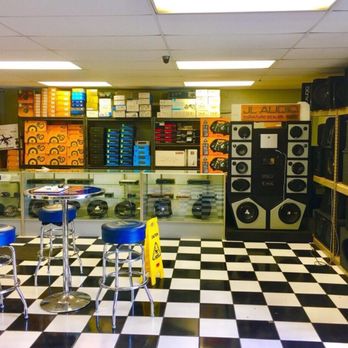 Car Audio & Security Specialists - Car Stereo Installation Near Me - Kailua, Hawaii