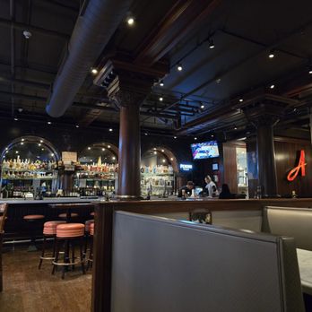 Armand's Pizzeria - Pizza Near Me - Arlington Heights, Illinois Armand's Pizzeria - Pizza Near Me - Arlington Heights, Illinois