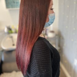 Mirror Mirror Hair Studio 
