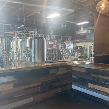 Tarantula Hill Brewing - Breweries Near Me - Thousand Oaks, California