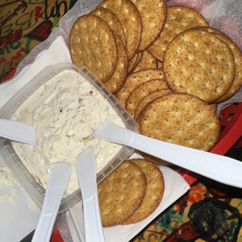 Fibs Brewing - Goat Cheese Spread - Breweries Near Me - Des Plaines, Illinois