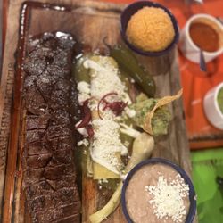 La Lupita - Tampiquea Dinner