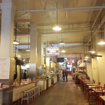 Eggslut - Empty morning at grand central market - Breakfast & Brunch Near Me - Los Angeles, California Eggslut - Empty morning at grand central market - Breakfast & Brunch Near Me - Los Angeles, California