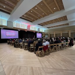 Big room of alumni Big room of alumni