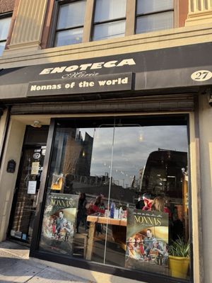 Nonnas of the World Community by null