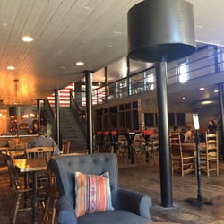 The Hen and the Hog - Beautiful and tasteful interior