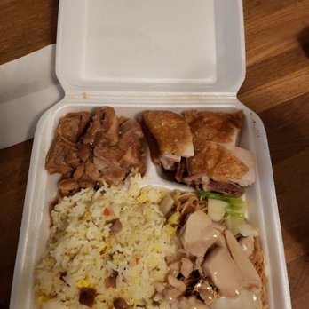Hoy Tin Kitchen - Dinner plate - Chinese Near Me - Honolulu, Hawaii