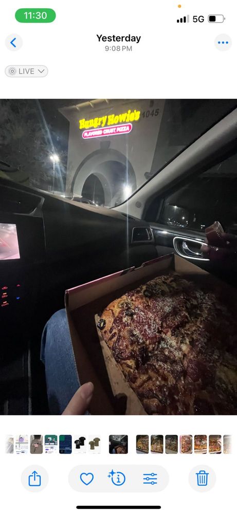 Hungry Howie’s Pizza - Photo 3