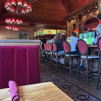 Billy Reed's - American Near Me - Palm Springs, California Billy Reed's - American Near Me - Palm Springs, California