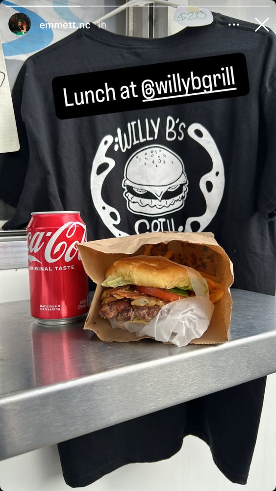 Food from Willy B's Grill