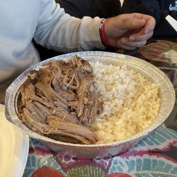 El Rincon Caribe - Pernil con arroz blanco - Puerto Rican Near Me - Tannersville, Pennsylvania