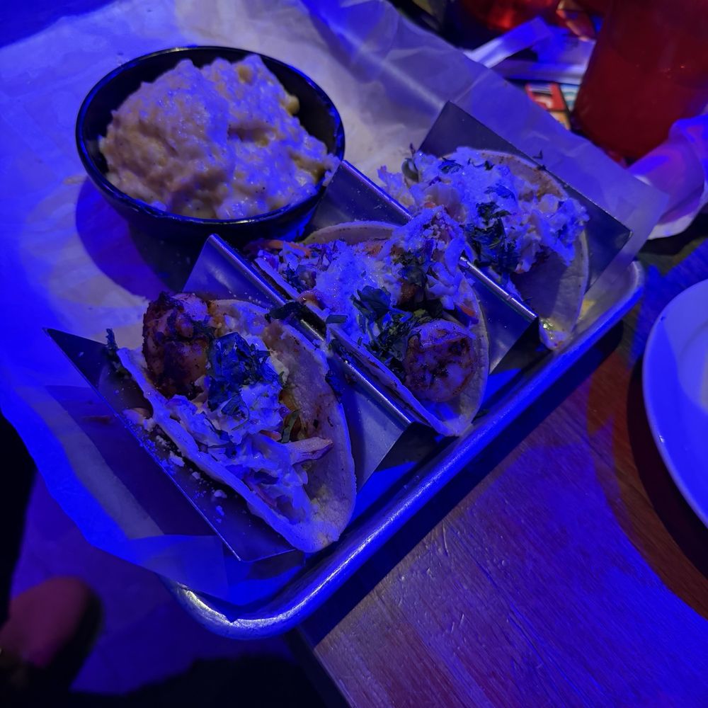 Tiki Docks Riverview - Shrimp Tacos - Salad Near Me - Riverview, Florida