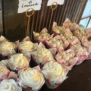 Nordic Galley Bakeri - Sweet tea & lemonade cupcakes and red velvet cupcakes - Bakeries Near Me Nordic Galley Bakeri - Sweet tea & lemonade cupcakes and red velvet cupcakes - Bakeries Near Me