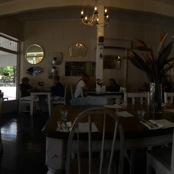 Gertrude & Mabel - Restaurants Near Me - Dutton Park, QLD