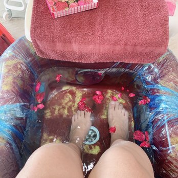 D Nails & Spa - Delux spa pedicure - Nail Salons Near Me - Anaheim, California D Nails & Spa - Delux spa pedicure - Nail Salons Near Me - Anaheim, California