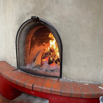 Inn On the Alameda - Awesome fireplace in Joes tequila bar - Hotels Near Me - Santa Fe, New Mexico