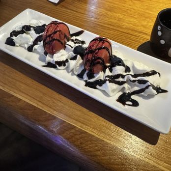 Sully's Erumi Sushi - Macarons - Sushi Bars Near Me - Glendale, Arizona Sully's Erumi Sushi - Macarons - Sushi Bars Near Me - Glendale, Arizona