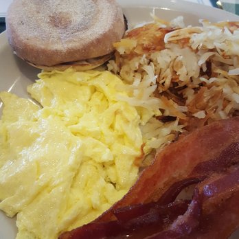 Pine Country Restaurant - Breakfast & Brunch Near Me - Williams, Arizona
