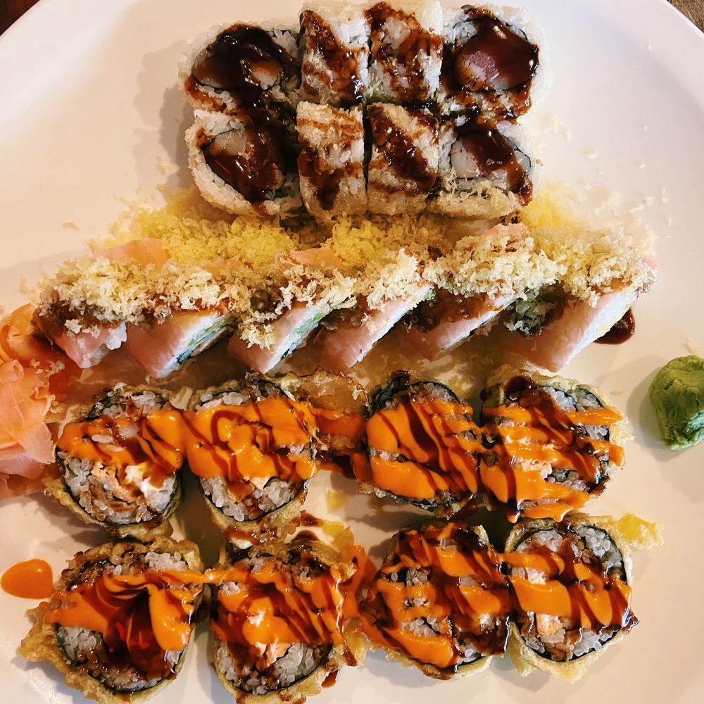 Top to Bottom: Rock N Roll, Rocky Mountain Roll, Las Vegas Roll Top to Bottom: Rock N Roll, Rocky Mountain Roll, Las Vegas Roll