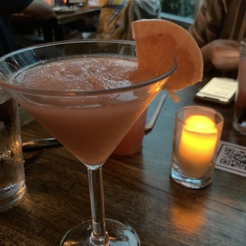 3 Westerly Bar & Grill - Froze - New American Near Me - Ossining, New York