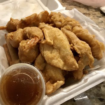 Eggroll Lady & Fish Shack - Vietnamese Near Me - Worcester, Massachusetts