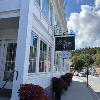 Green Mountain - Green Mountain Inn - Hotels Near Me - Stowe, Vermont Green Mountain - Green Mountain Inn - Hotels Near Me - Stowe, Vermont