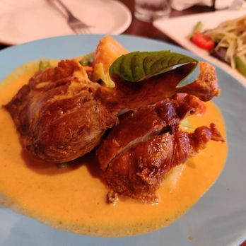 Thai Kitchen - Gaeng phed ped yang (Duck) - Thai Near Me - Lakewood, Ohio Thai Kitchen - Gaeng phed ped yang (Duck) - Thai Near Me - Lakewood, Ohio