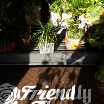 Friendly Flowers - These arrangements really cought my eye. - Florists Near Me - Downey, California Friendly Flowers - These arrangements really cought my eye. - Florists Near Me - Downey, California