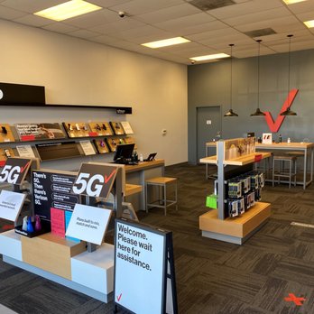 Verizon - Mobile Phones Near Me - Auburn, Washington