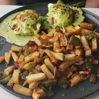 Flapjax - Portobello Basil Pesto Eggs Benedict - New American Near Me - Santa Monica, California